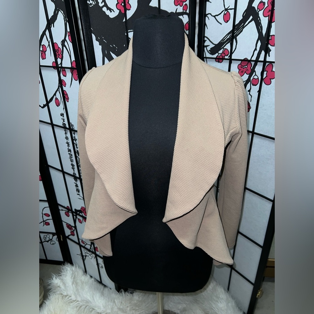 Lightweight open front blazer